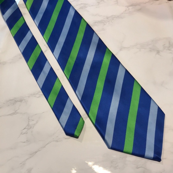 Ermenegildo Zegna Men's Stripe Silk Tie - Picture 1 of 7